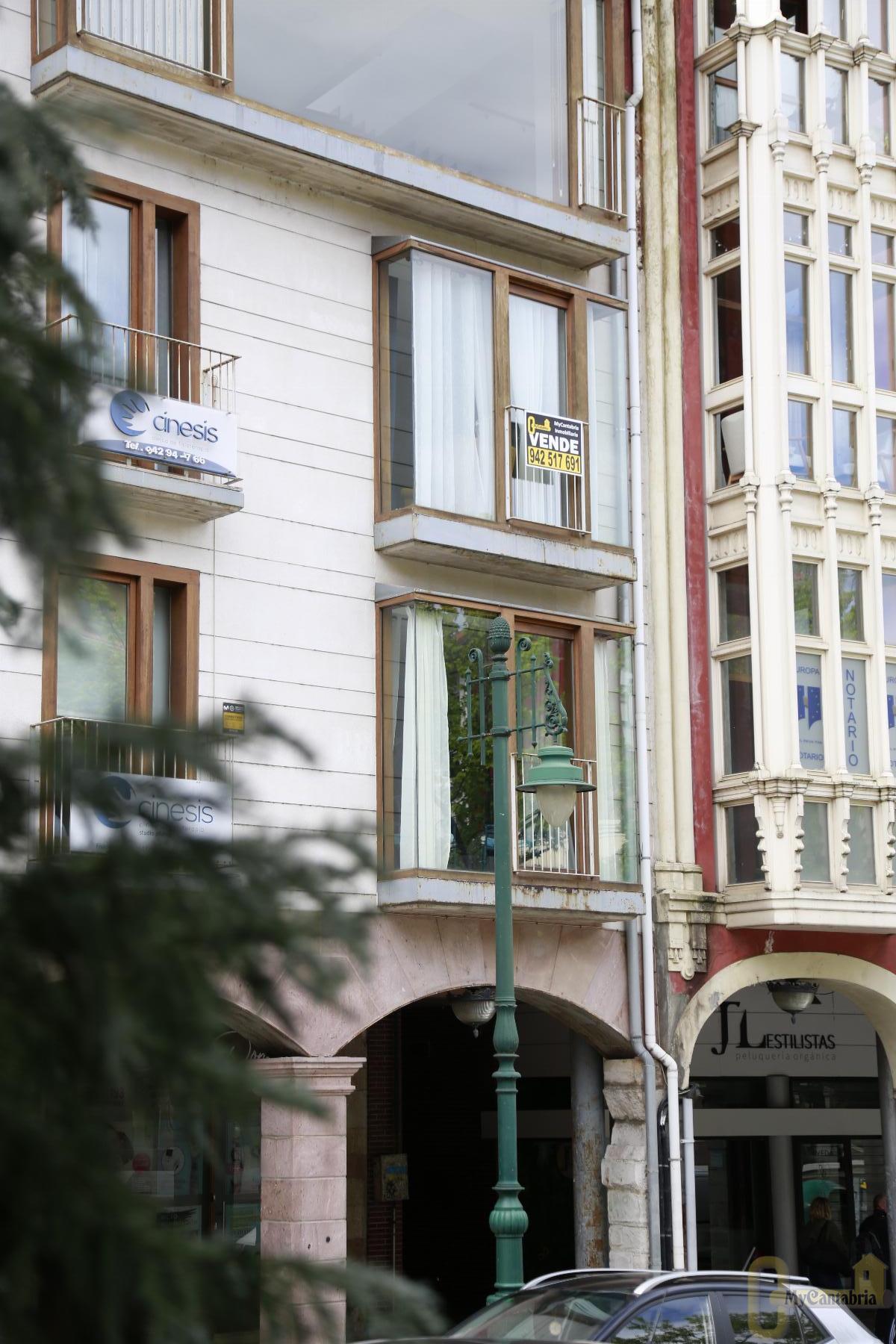 For sale of flat in Torrelavega