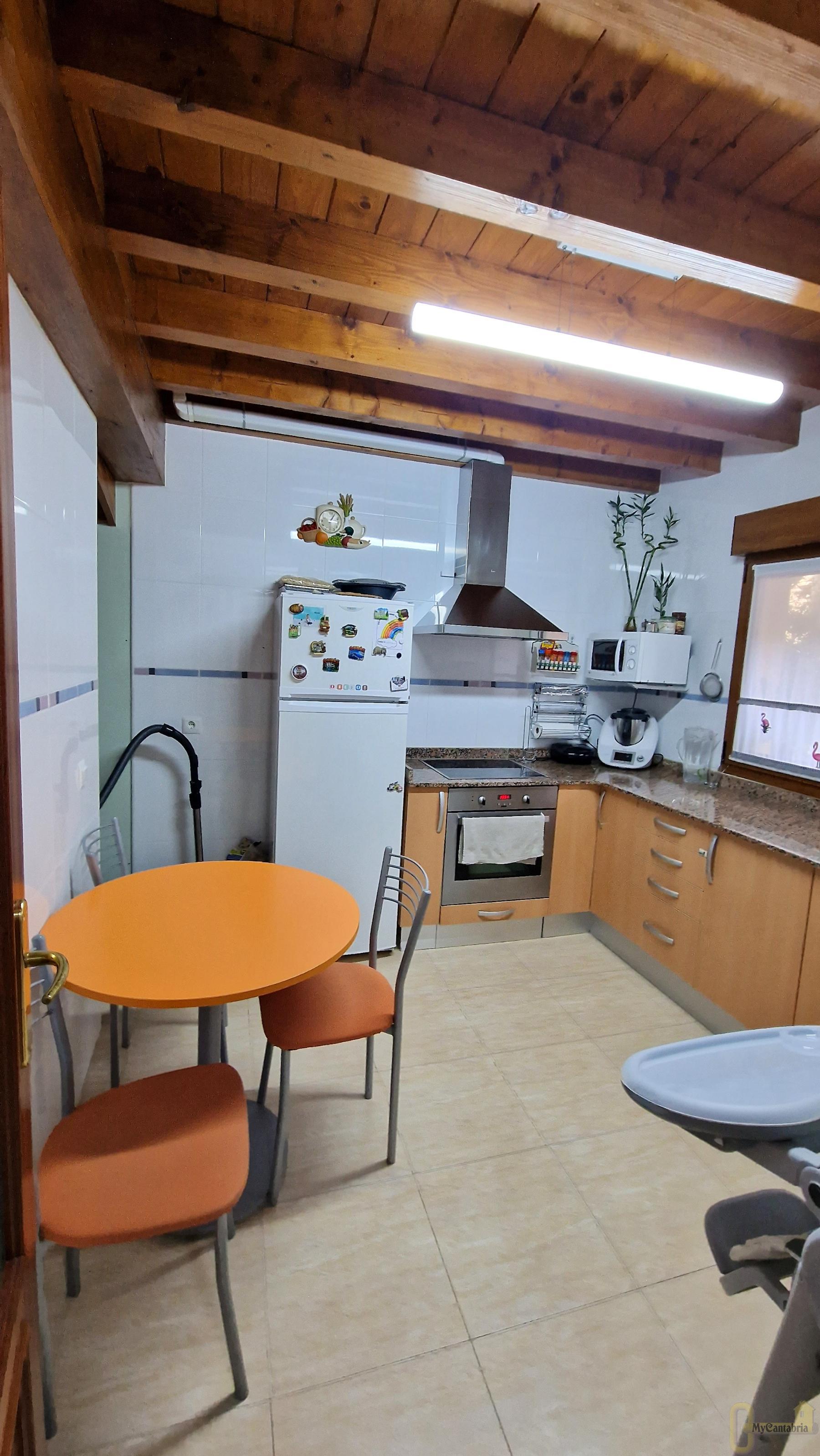 For sale of chalet in Santa María de Cayón