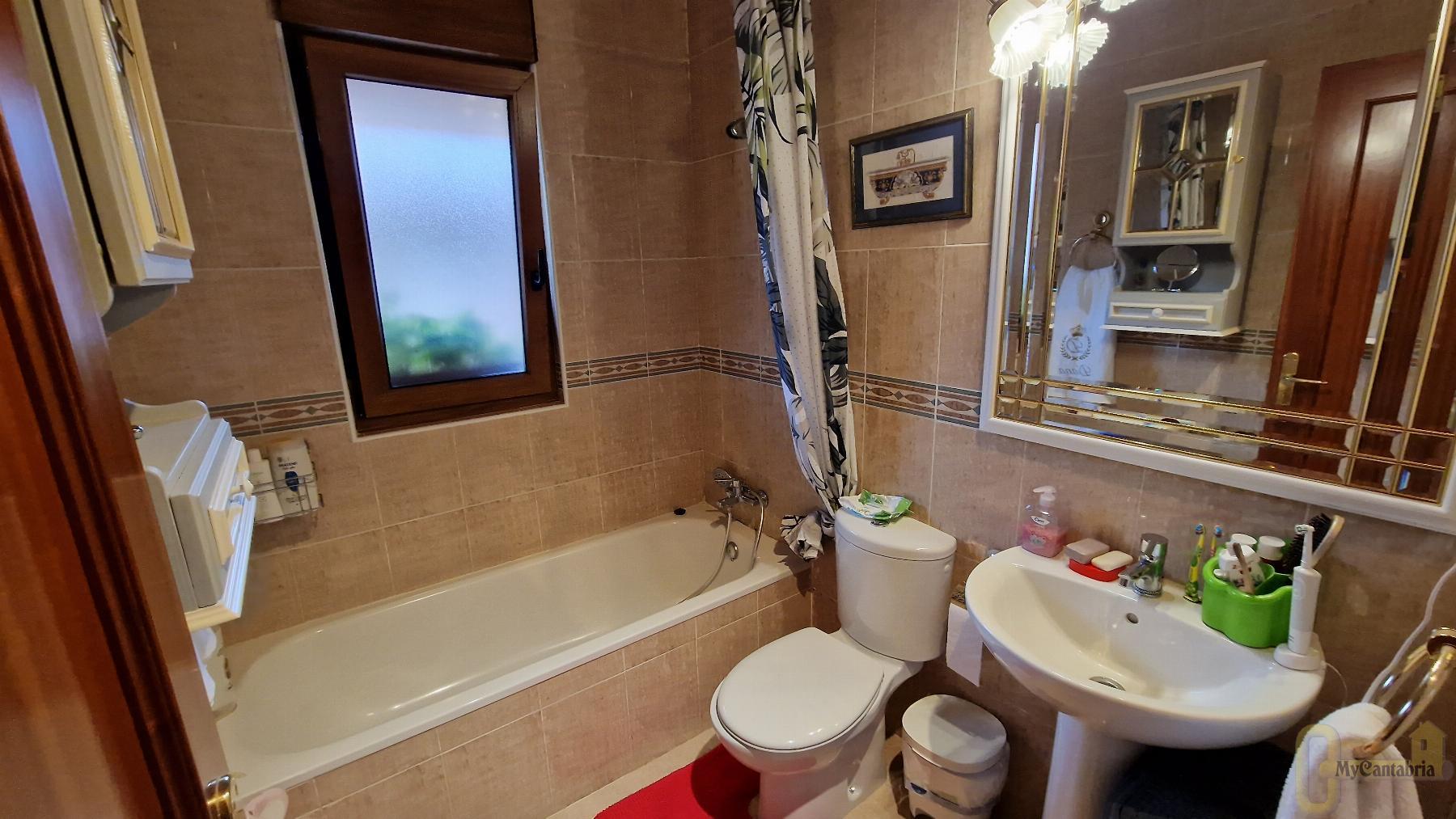 For sale of chalet in Santa María de Cayón