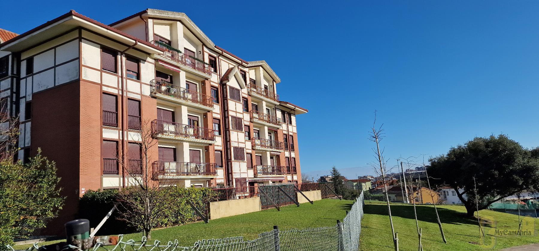 For sale of flat in Santander