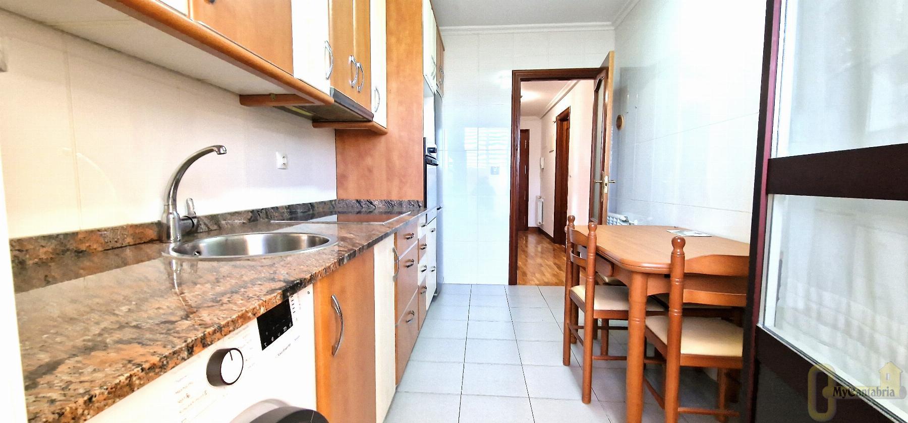 For sale of flat in Santander