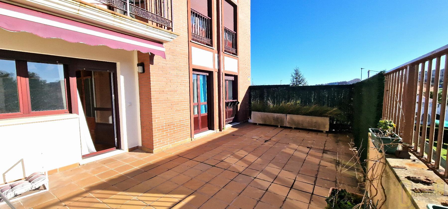 For sale of flat in Santander