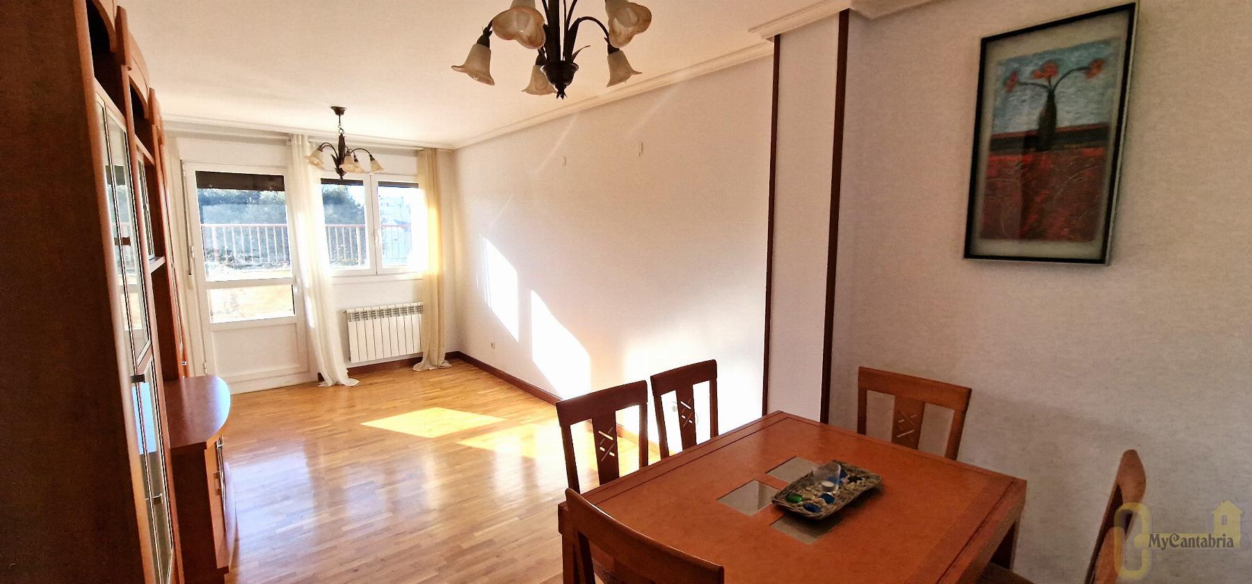 For sale of flat in Santander