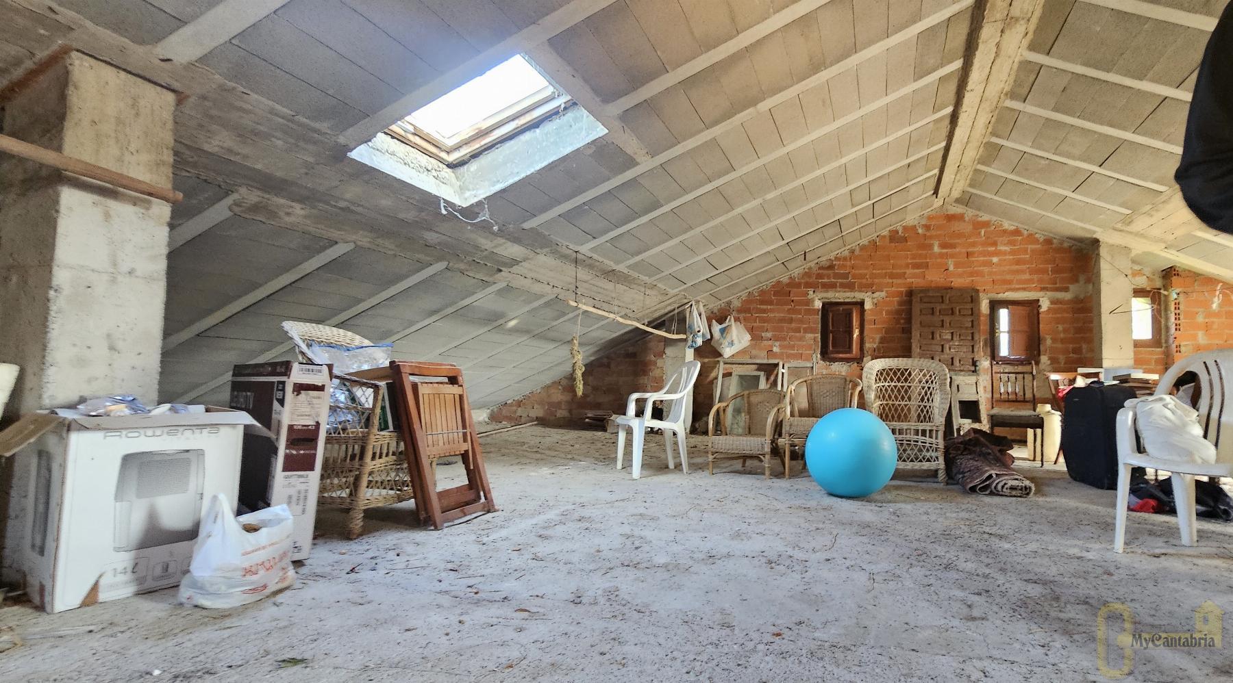 Venta de casa en Bárcena de Cicero