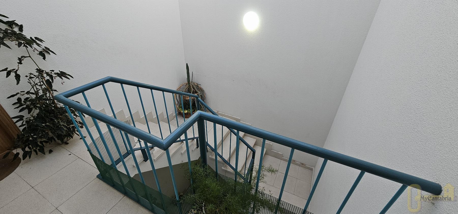 Venta de piso en Santa María de Cayón