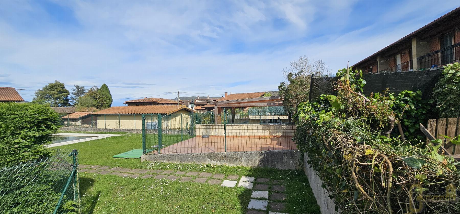 Venta de chalet en Santa María de Cayón