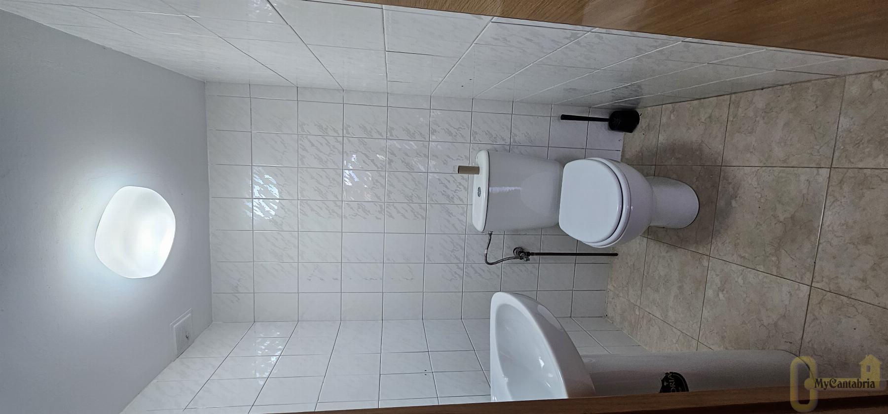 For rent of commercial in El Astillero