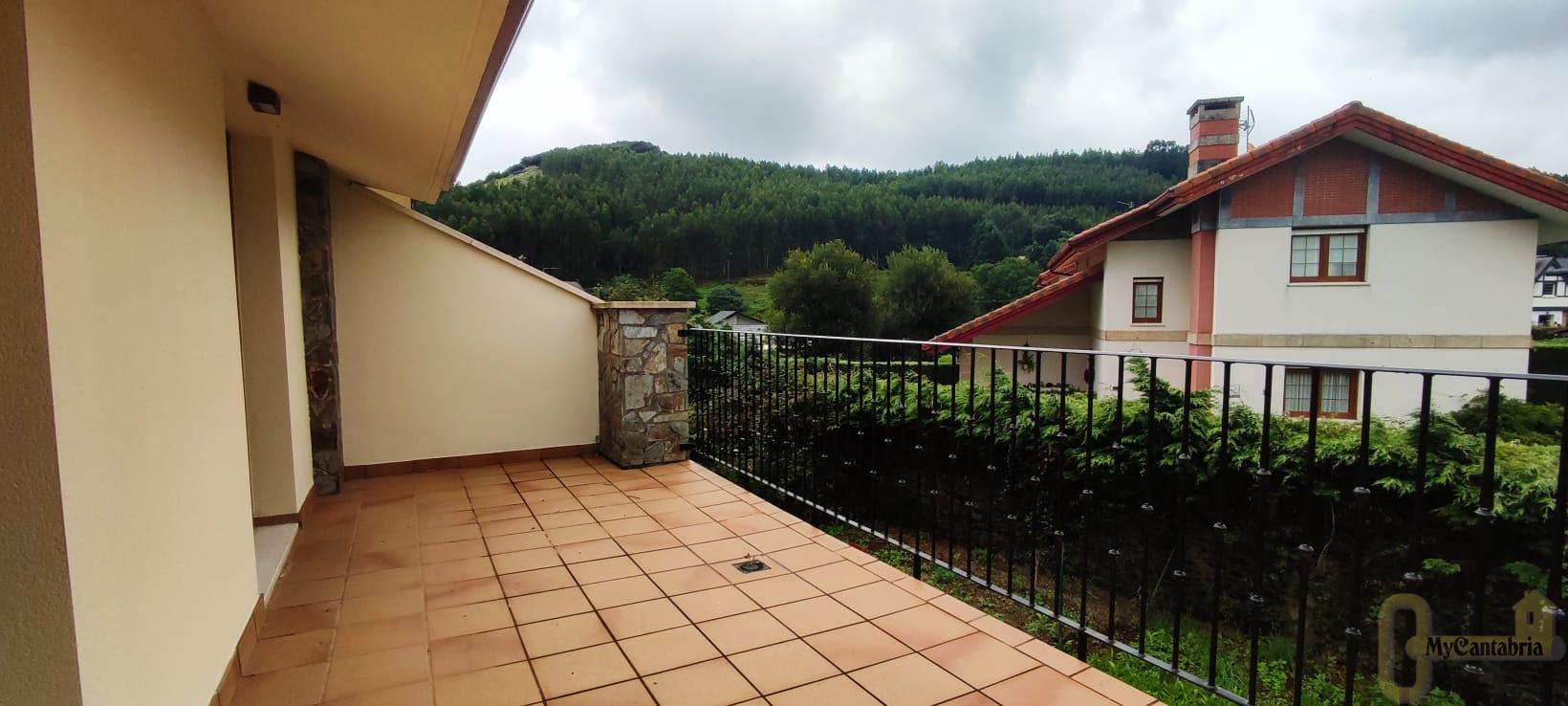 Venta de casa en Castro-Urdiales