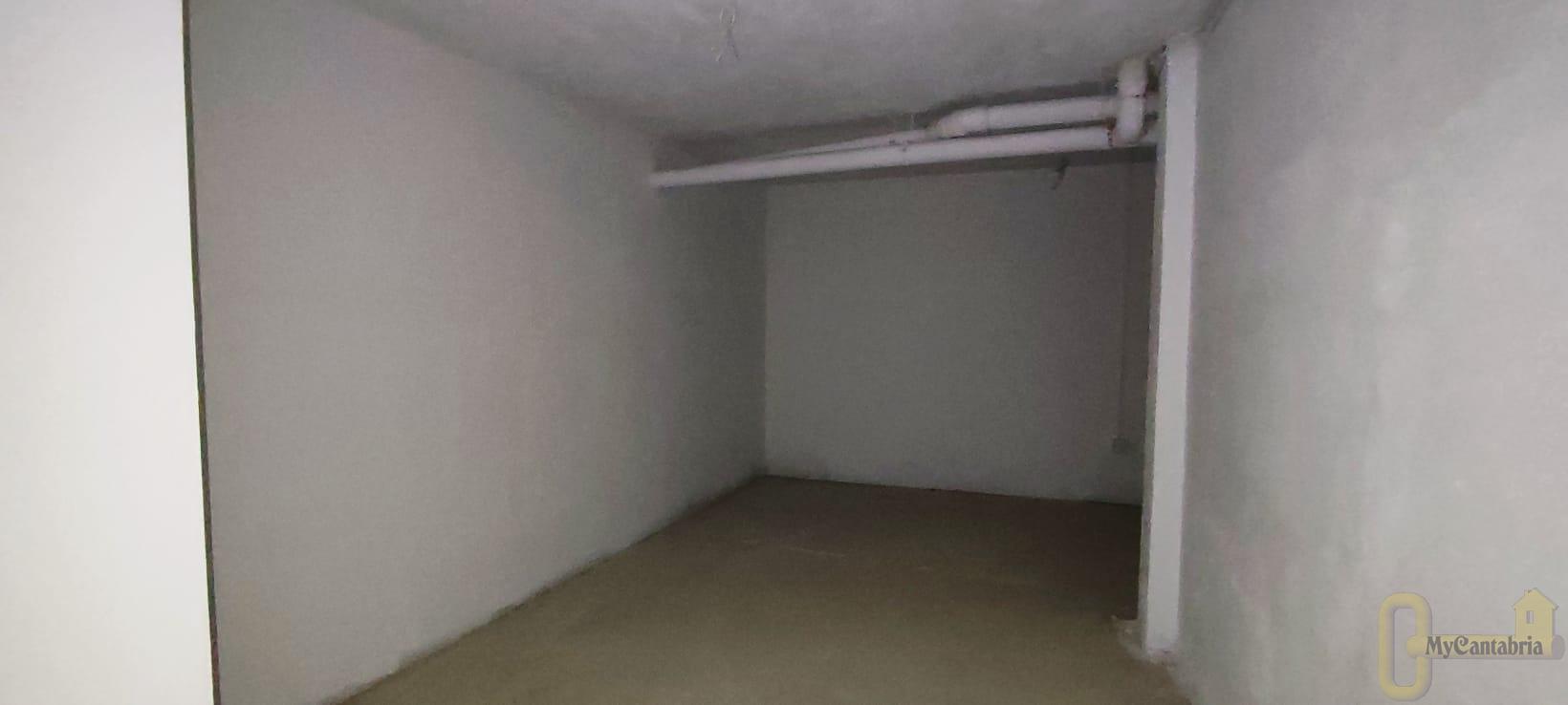 For sale of house in Castro-Urdiales