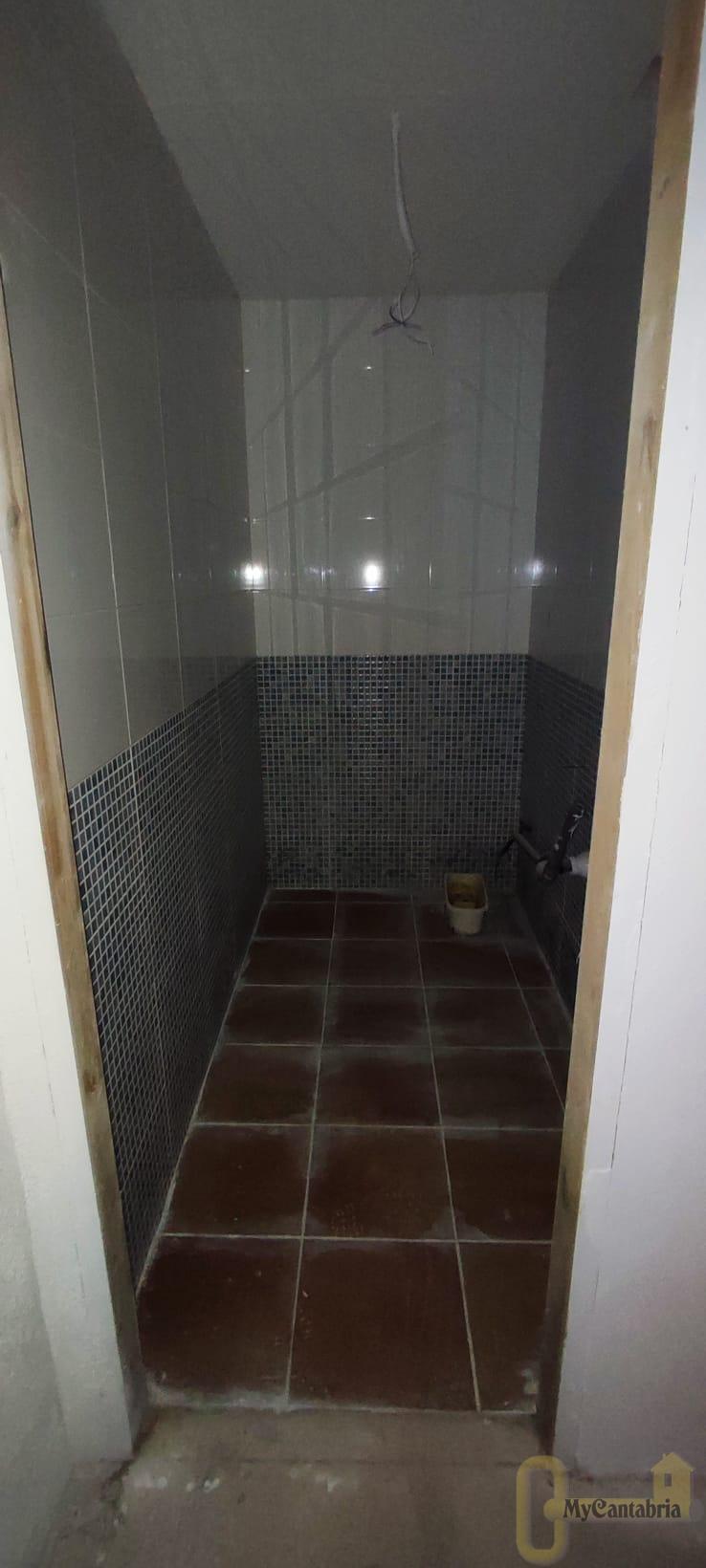 For sale of house in Castro-Urdiales