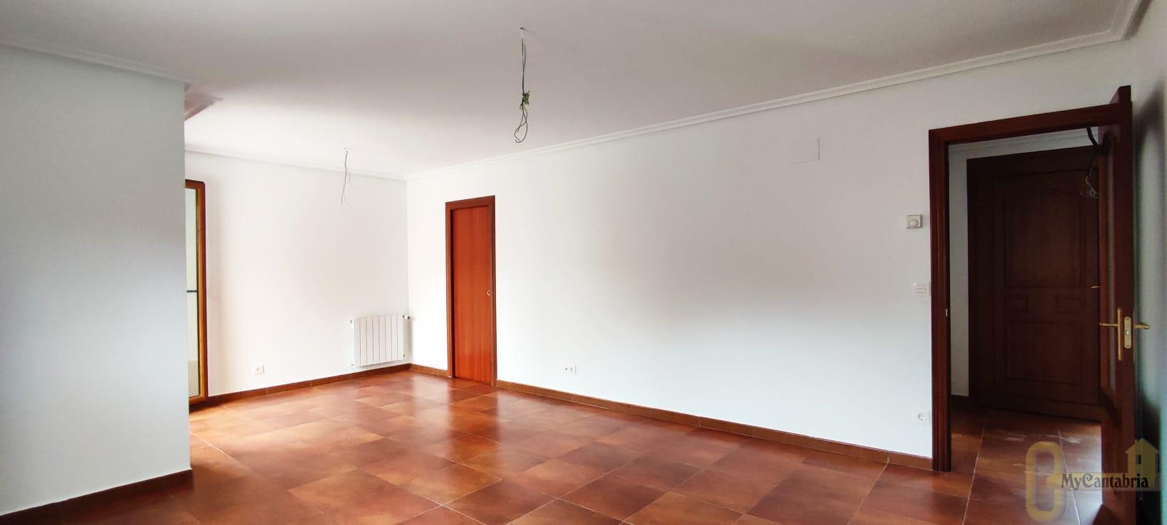 For sale of house in Castro-Urdiales