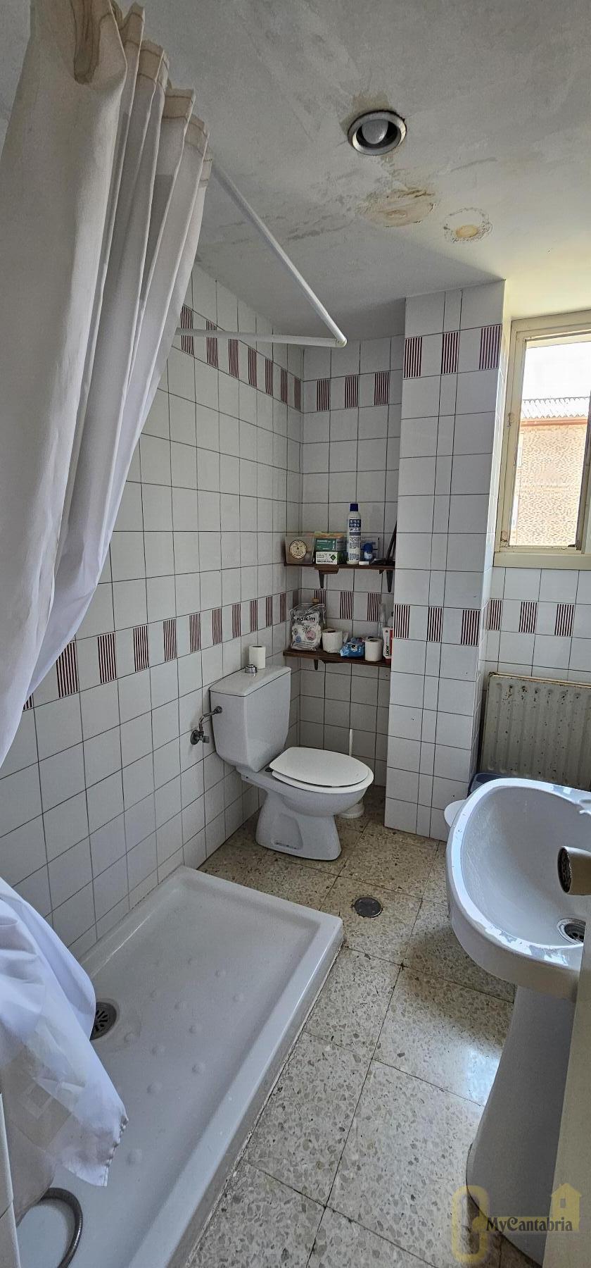 For sale of flat in El Astillero