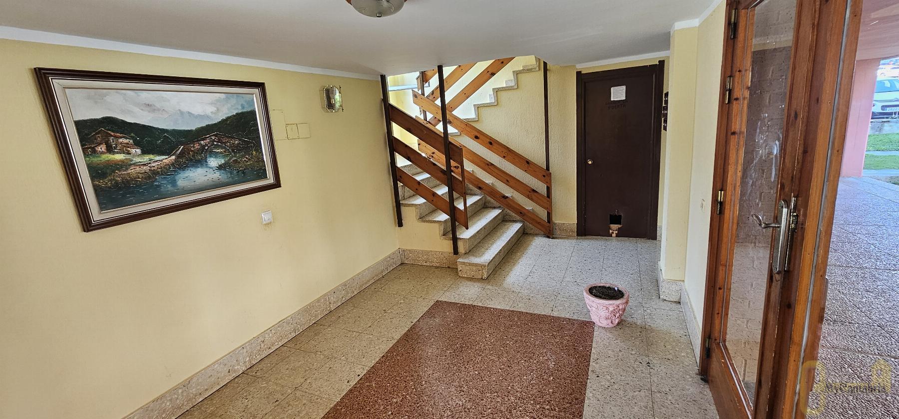 For sale of flat in El Astillero