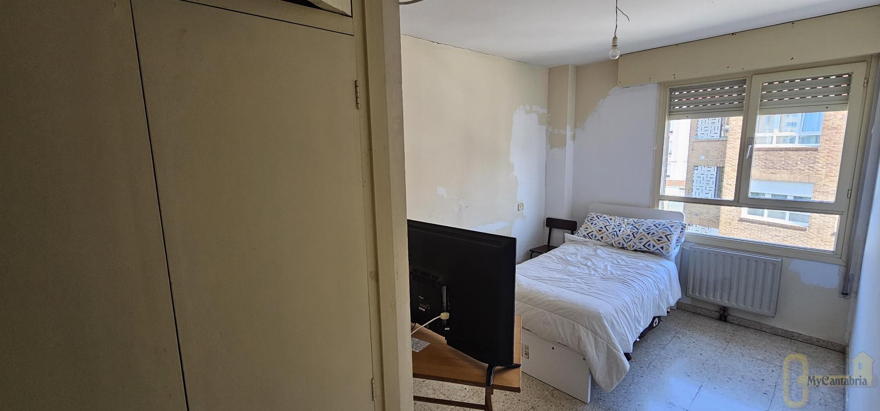 For sale of flat in El Astillero