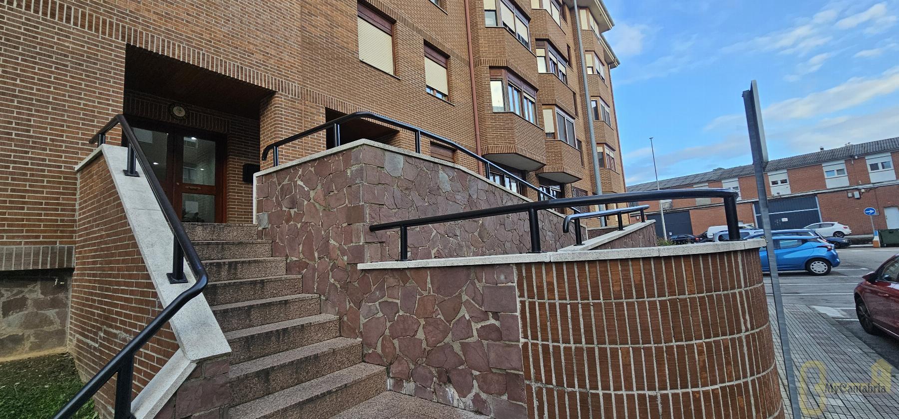 Venta de piso en El Astillero