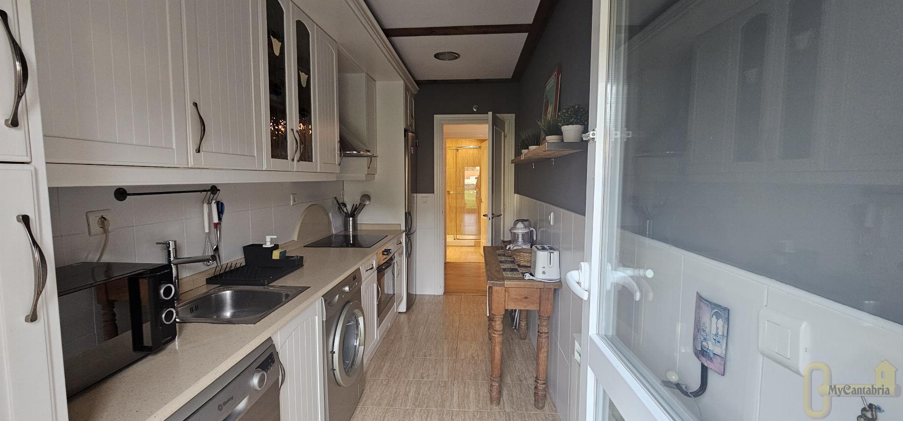 For sale of flat in Castañeda