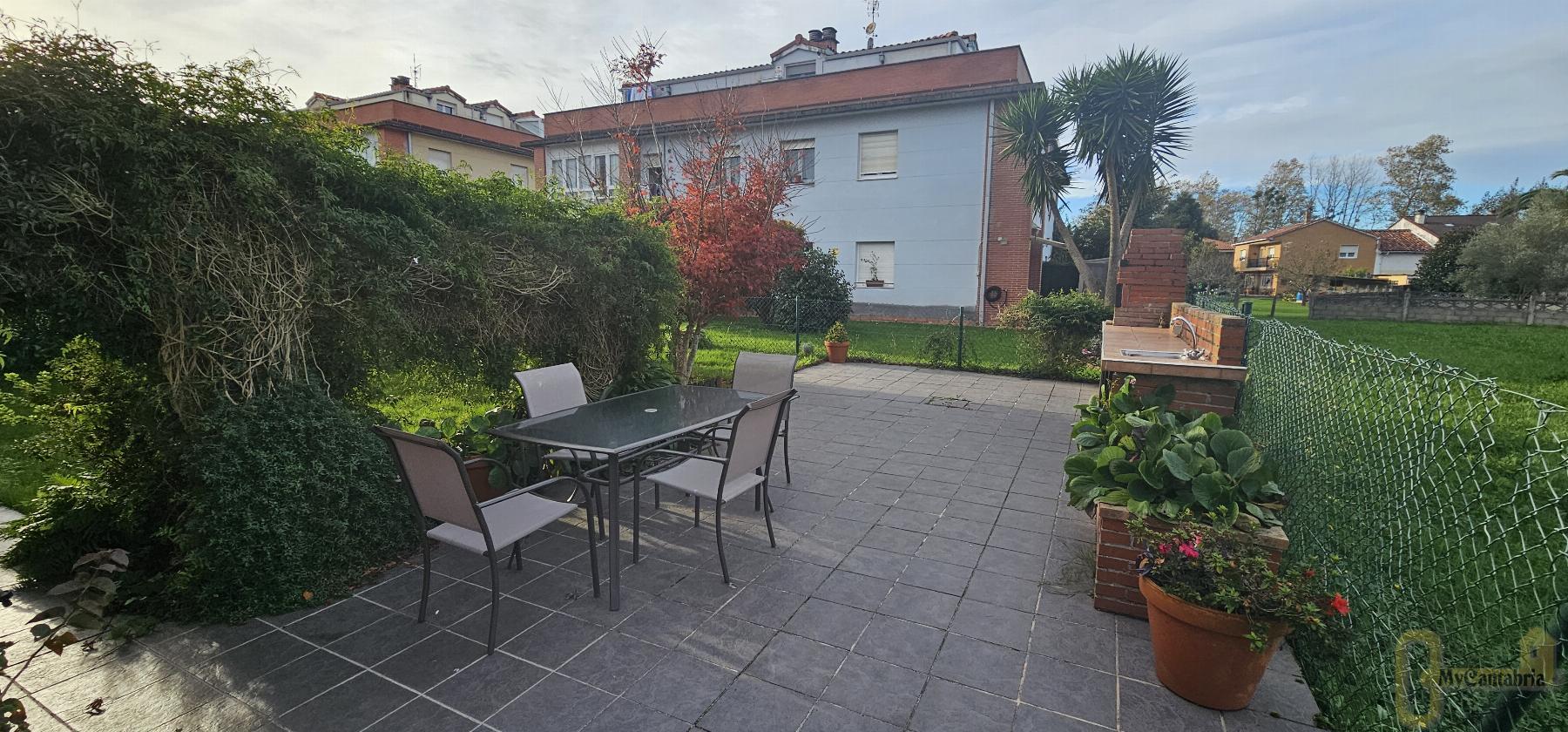 For sale of flat in Castañeda