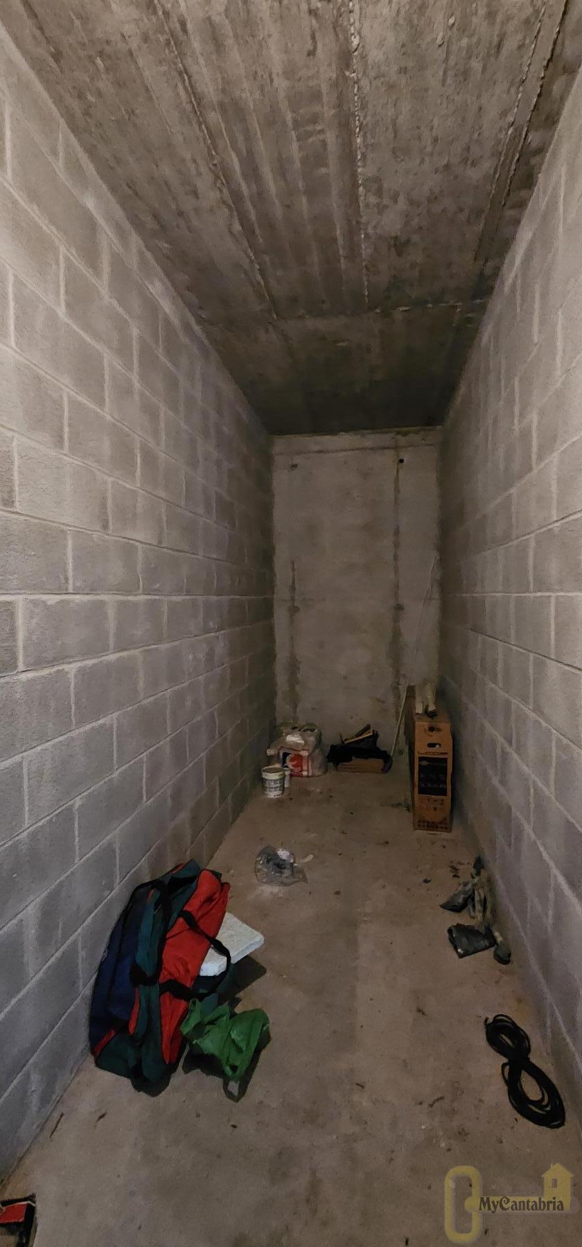 Venta de piso en Santa María de Cayón