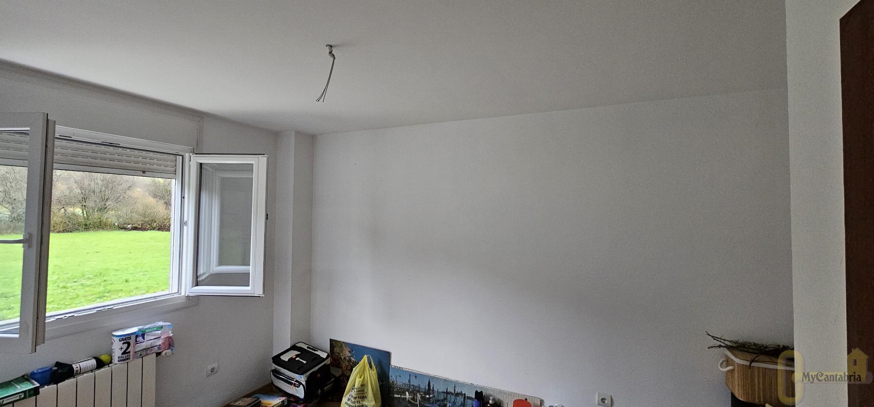 Venta de piso en Santa María de Cayón