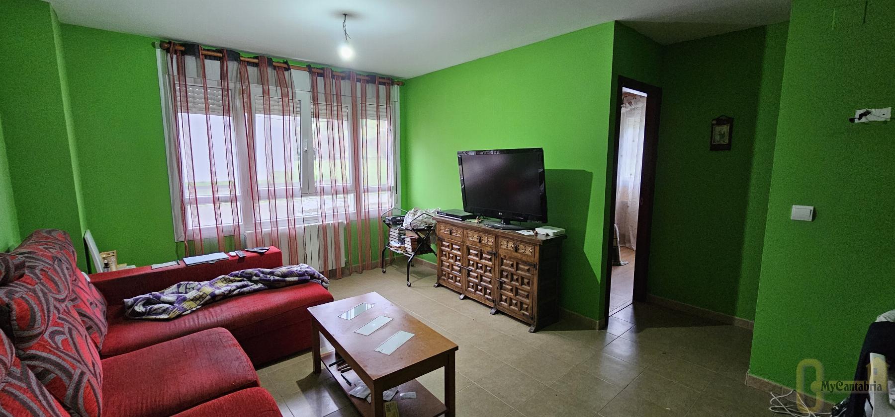 Venta de piso en Santa María de Cayón