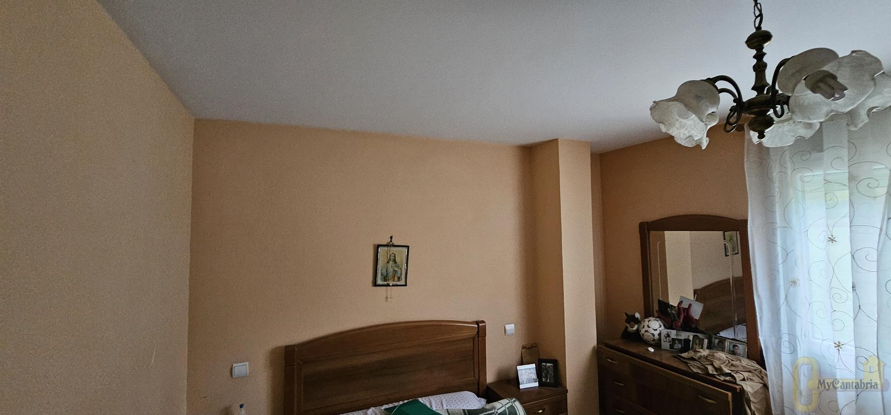 Venta de piso en Santa María de Cayón