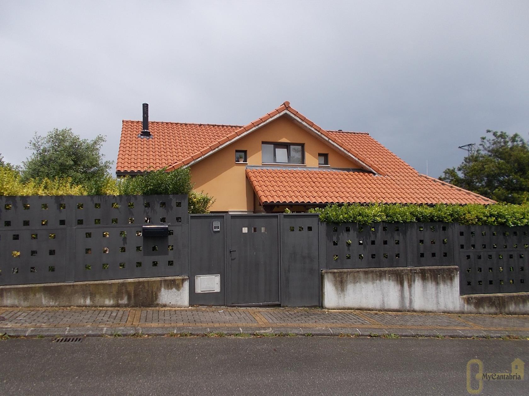Venta de casa en Santillana del Mar