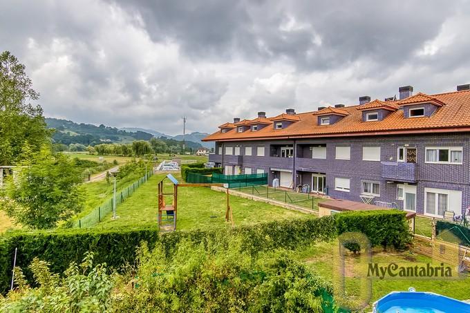 Venta de piso en Castañeda