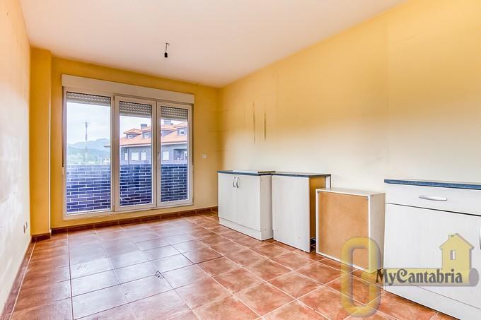 Venta de piso en Castañeda