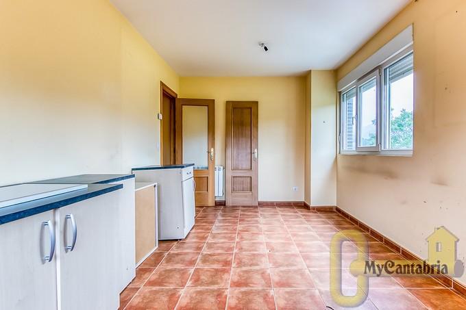 Venta de piso en Castañeda