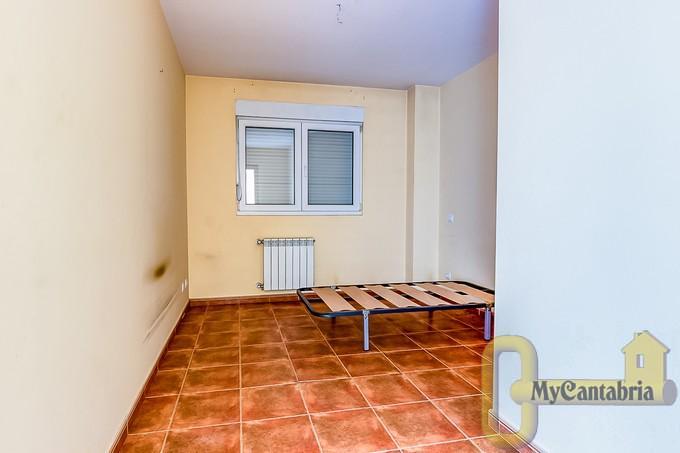 Venta de piso en Castañeda