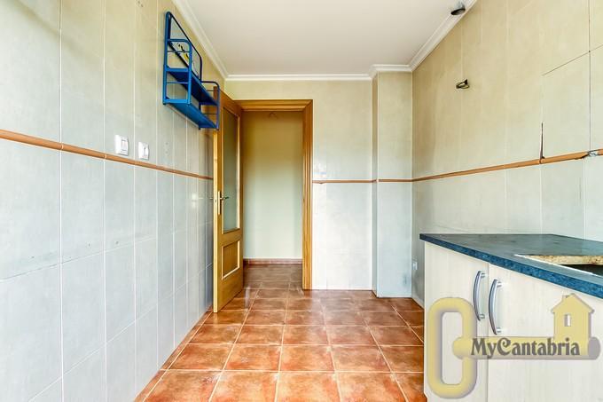 Venta de piso en Castañeda