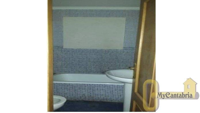 Venta de piso en Castañeda