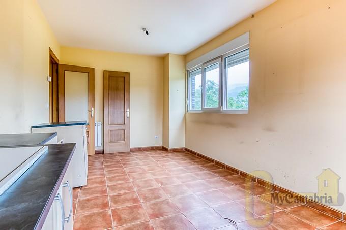 Venta de piso en Castañeda