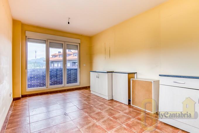 Venta de piso en Castañeda