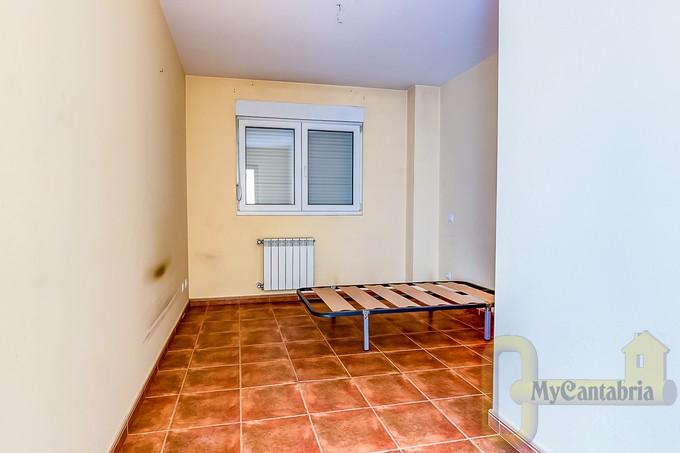 Venta de piso en Castañeda