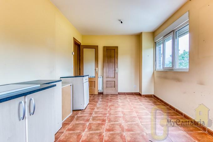 Venta de piso en Castañeda