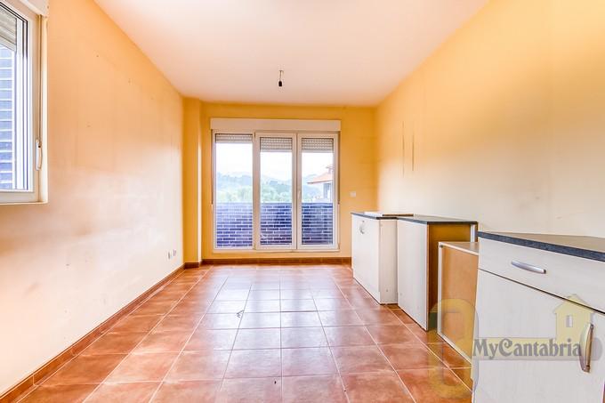 Venta de piso en Castañeda