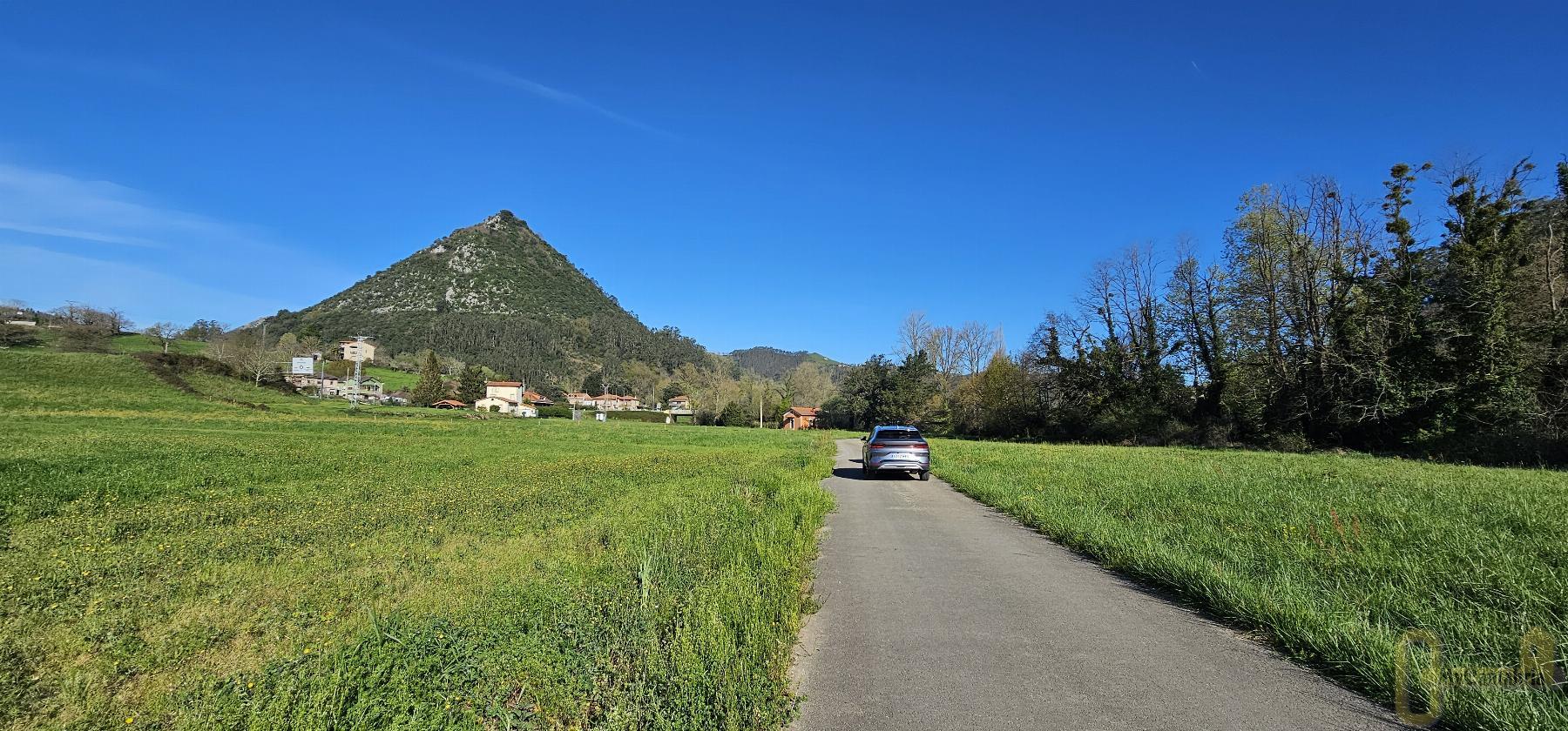 For sale of land in Puente Viesgo
