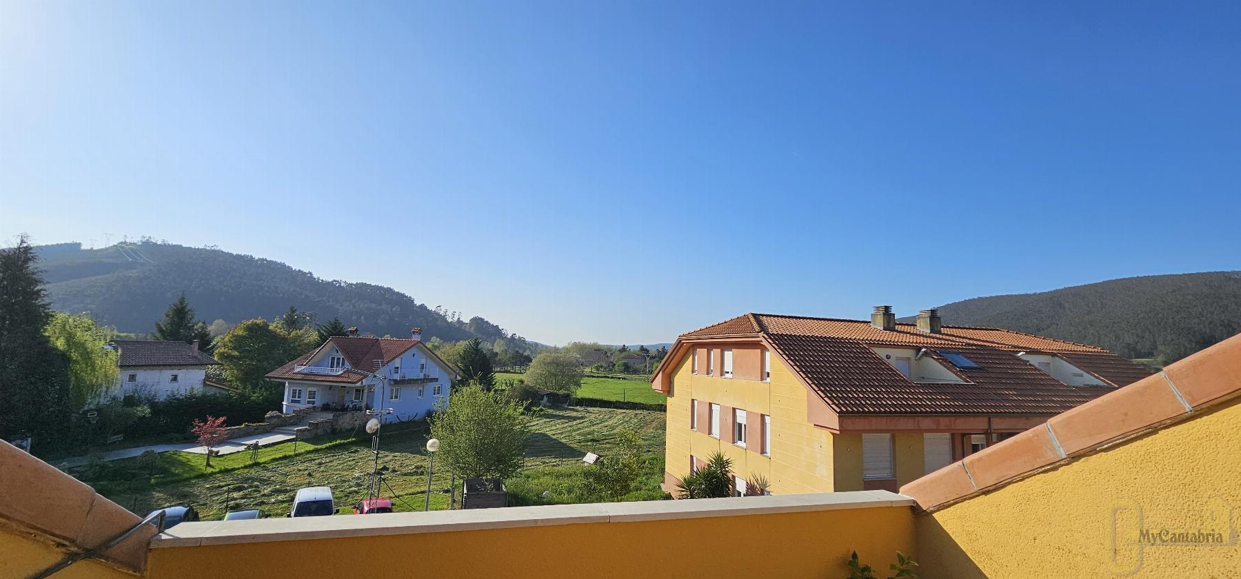 For sale of flat in Castañeda