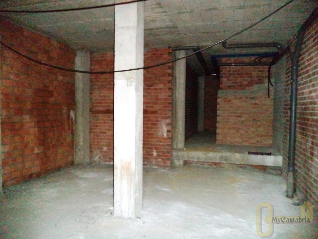 For sale of commercial in Santa Cruz de Bezana