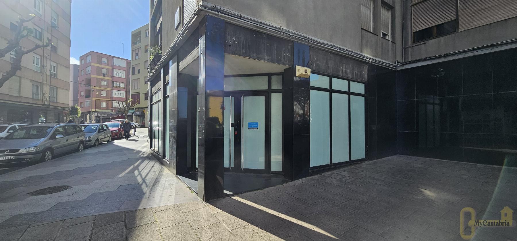 For rent of commercial in Santander