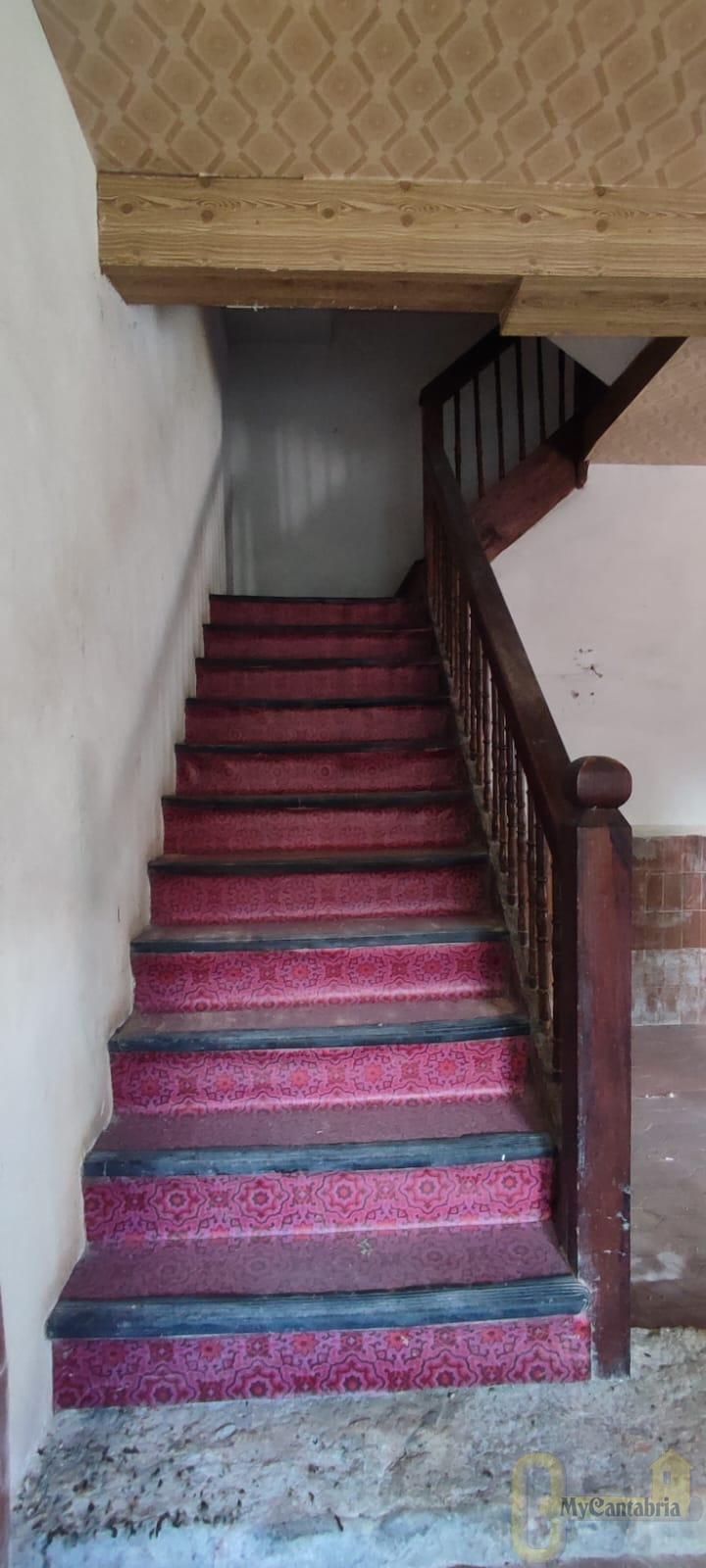 For sale of house in Ampuero