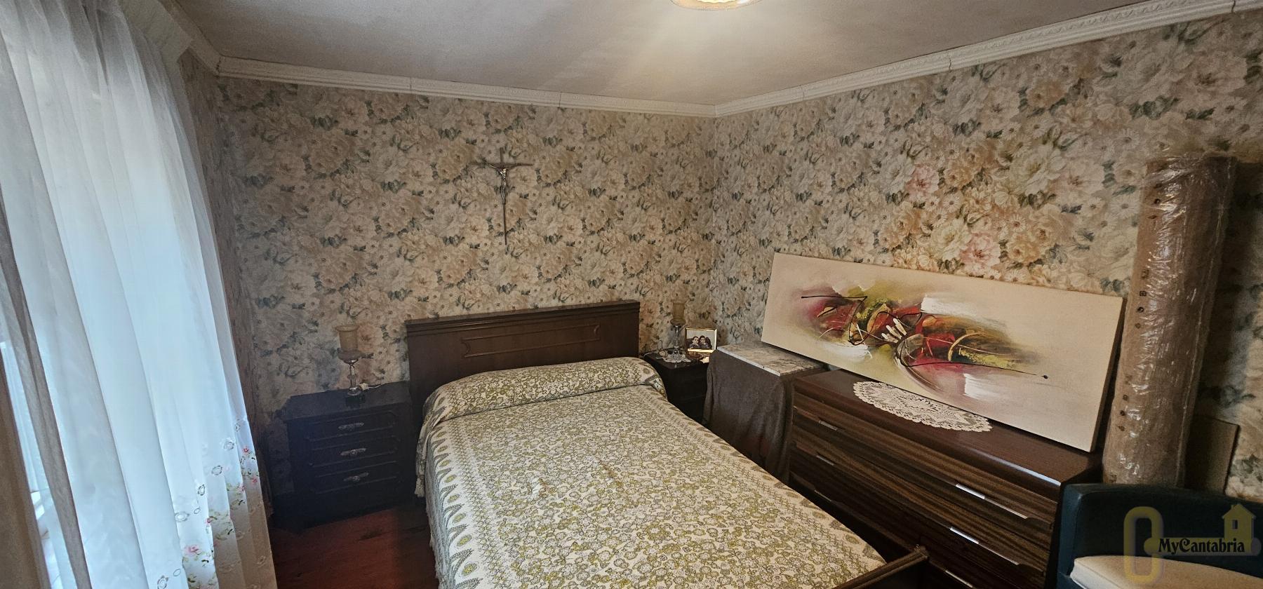 For sale of house in Hermandad de Campoo de Suso