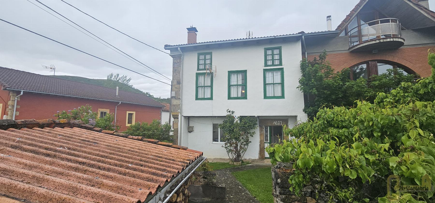 For sale of house in Hermandad de Campoo de Suso