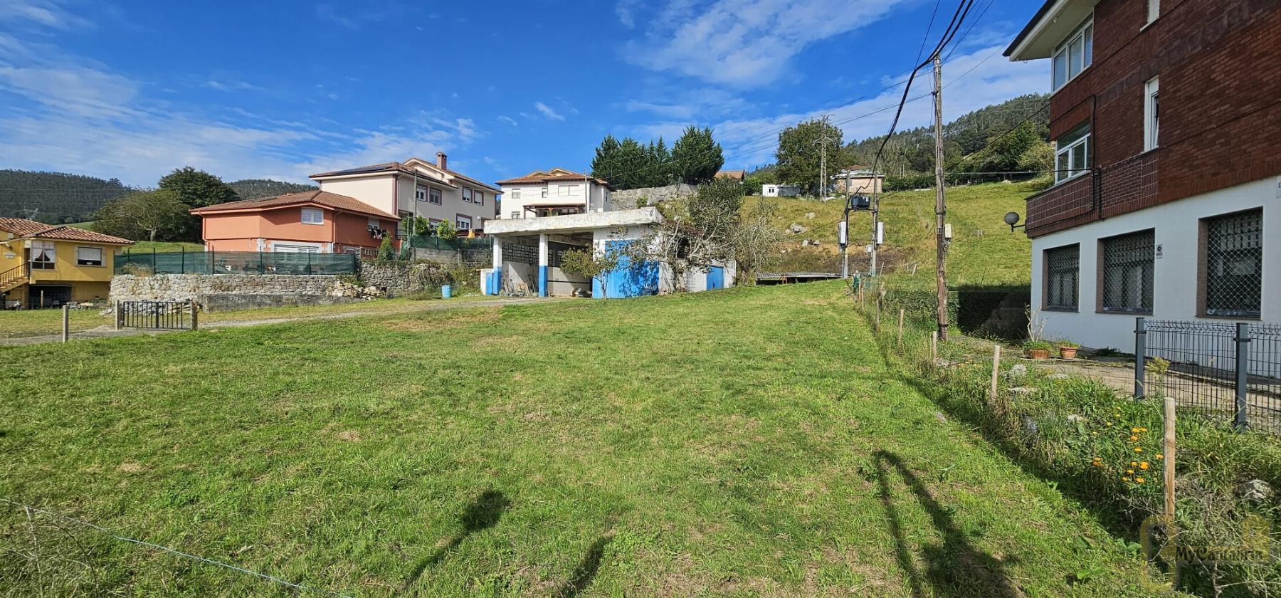 Venta de terreno en Santa María de Cayón