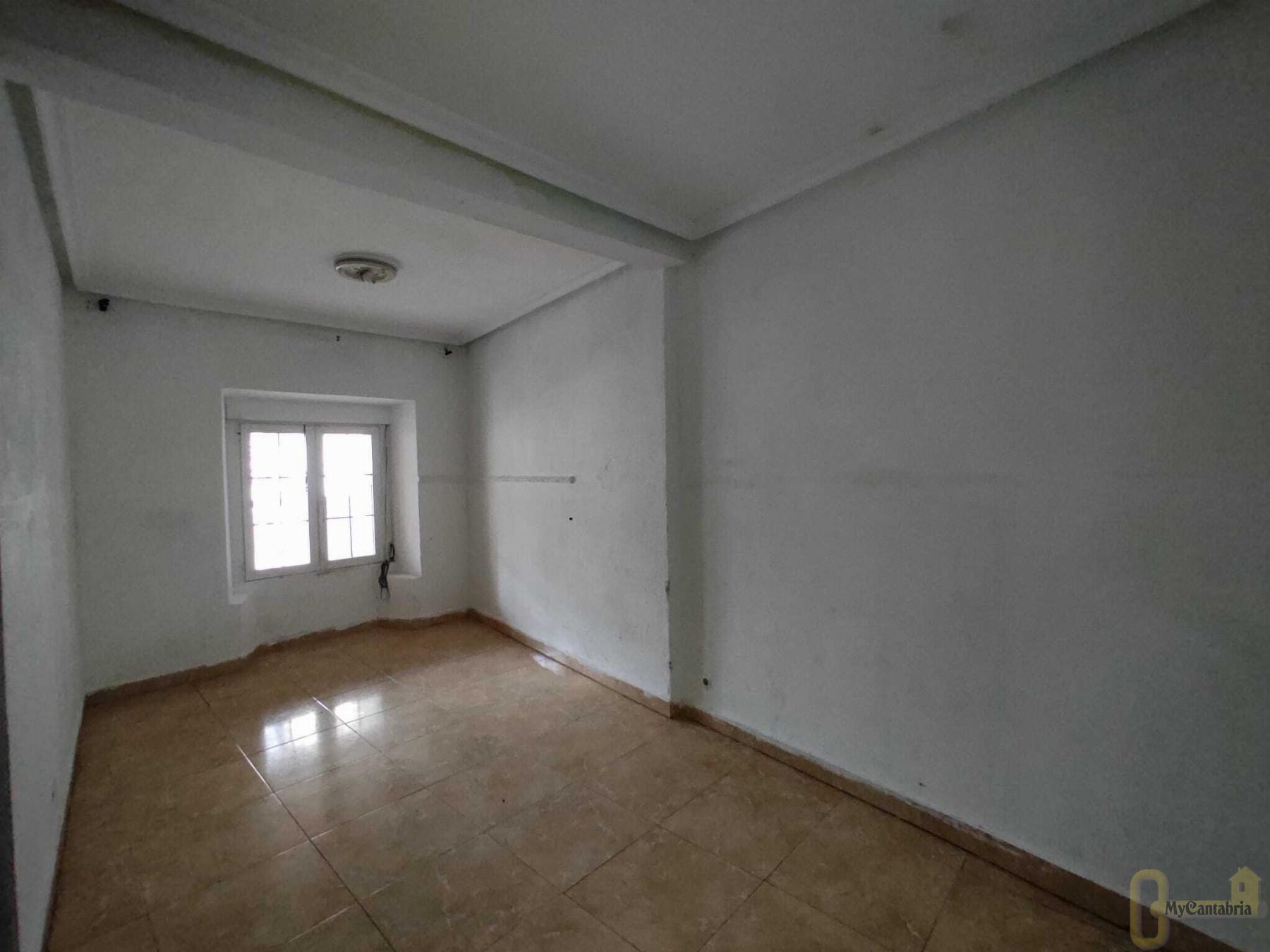 Venta de piso en Santoña