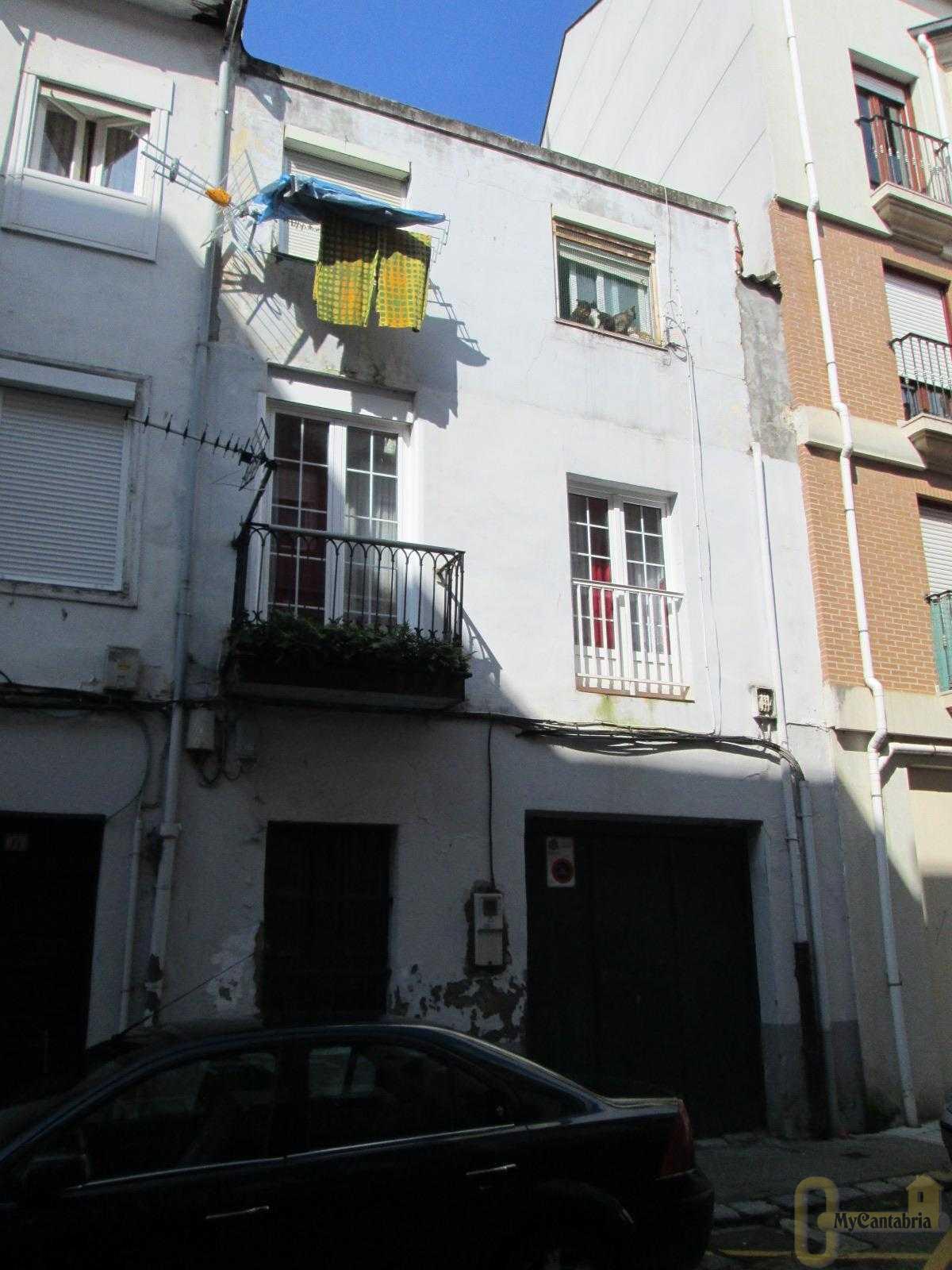 Venta de piso en Santoña