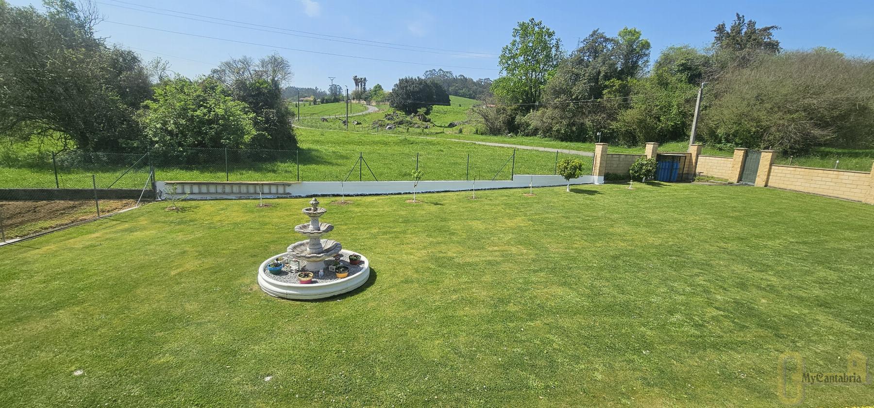 Venta de casa en Villaescusa