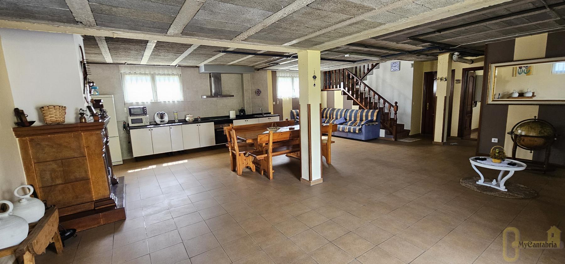 Venta de casa en Villaescusa