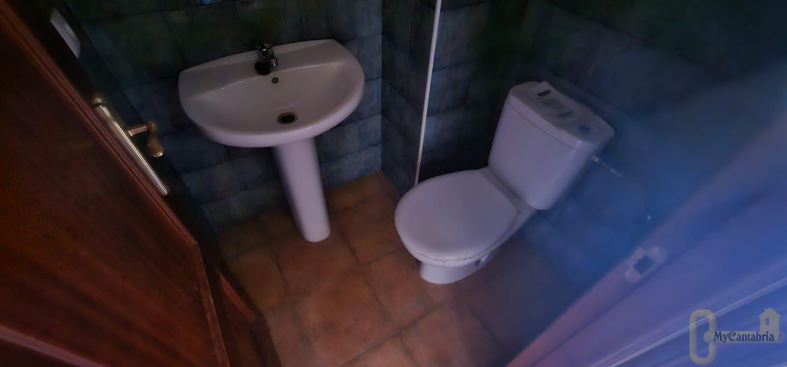 Venta de piso en Corvera de Toranzo